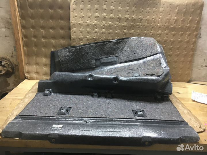 Ковер пола багажника Toyota Isis I рестайлинг (2009—2018)