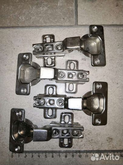 Петли мебельные и газлифт