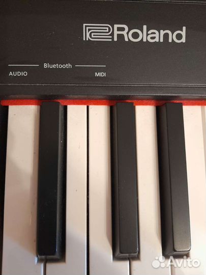 Цифровое пианино roland, б.у