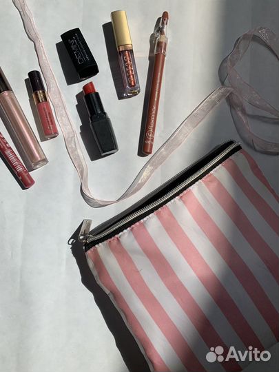 Набор косметики пакетом