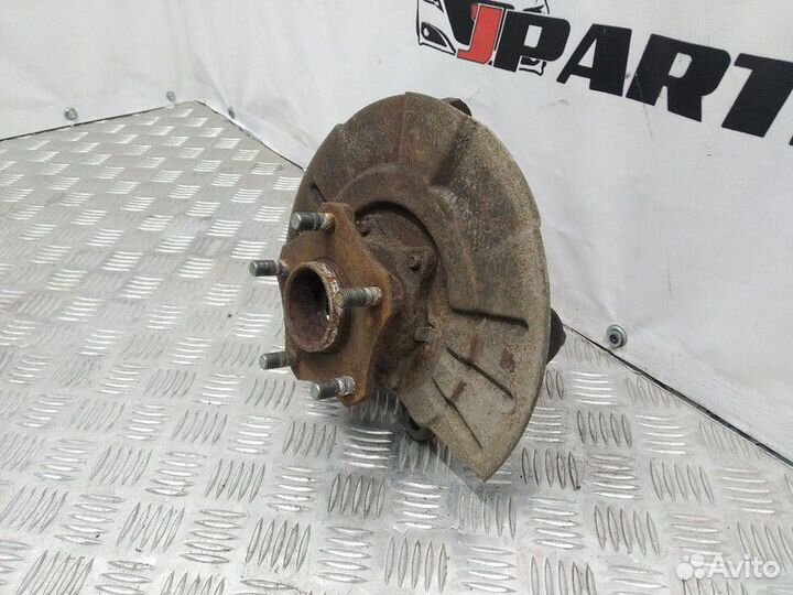 Кулак поворотный передний Suzuki Grand Vitara II р