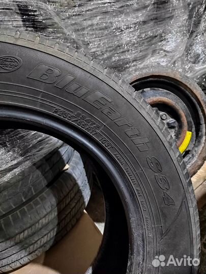 Yokohama BluEarth S34 235/65 R17