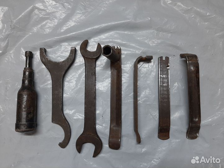 Заводские ключи от мотоциклов СССР