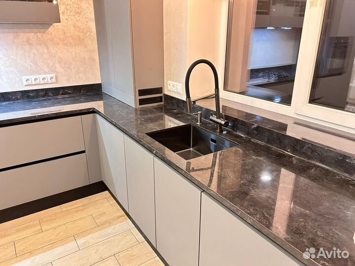 Столешница из искусственного камня (акрил, кварц)