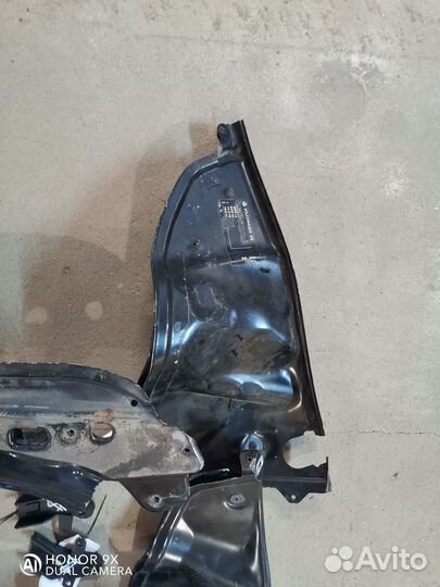 Запчасти на volkswagen touareg