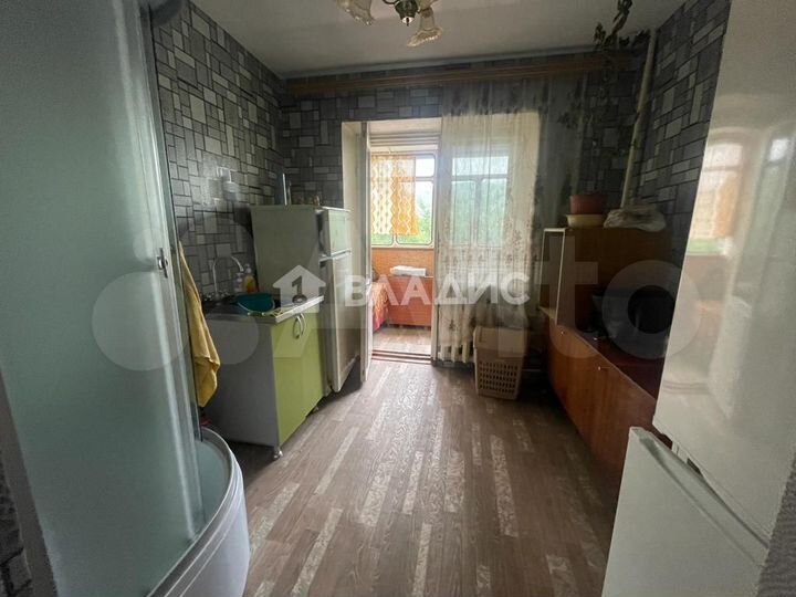 Комната 28,2 м² в 2-к., 2/5 эт.