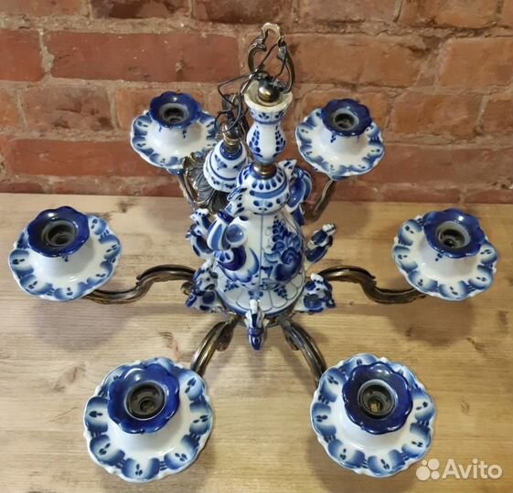 Люстра шести рожковая. Гжель. Бронза СССР 1950 г