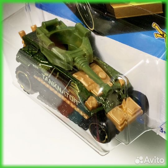 Hot Wheels tanknator