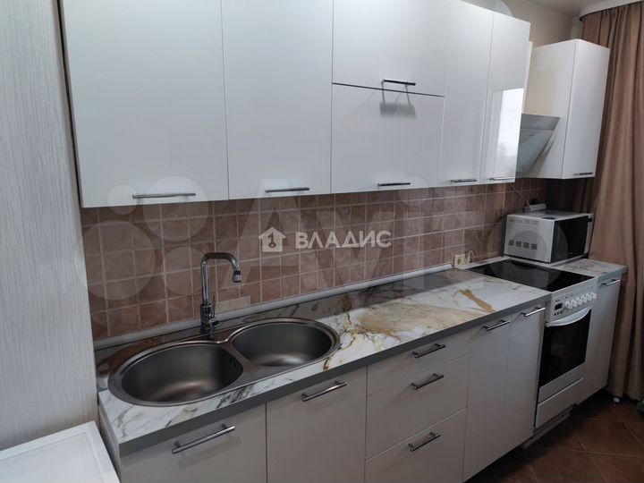 2-к. квартира, 48 м², 5/9 эт.