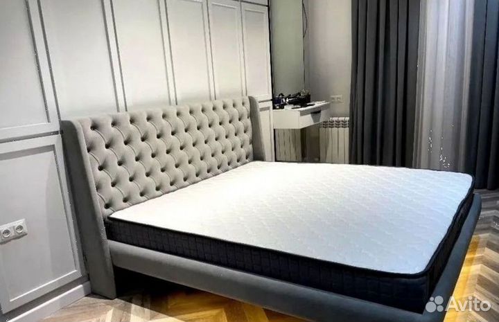 Кровать парящая