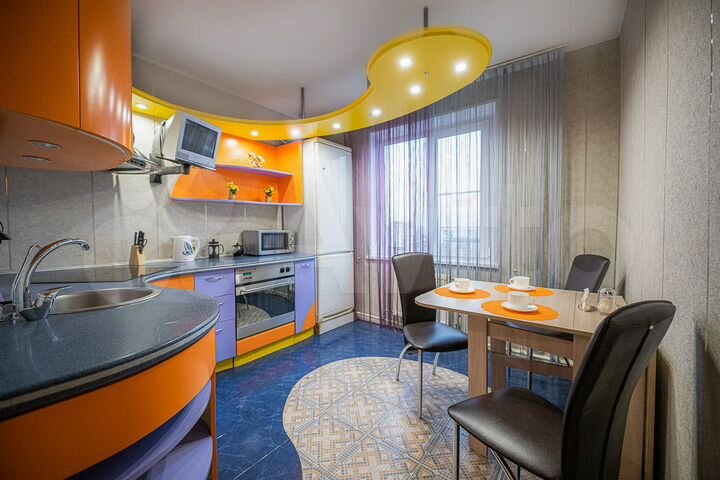 2-к. квартира, 48 м², 10/10 эт.