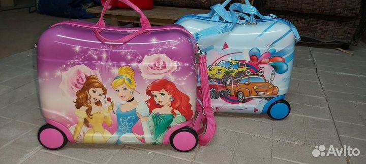 Чемодан детский