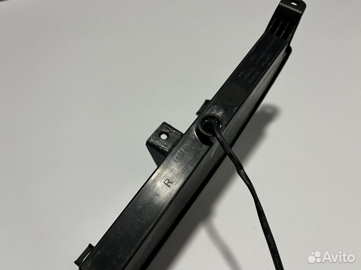 Правая противотуманка Mercedes W221 AMG S6.3 новая