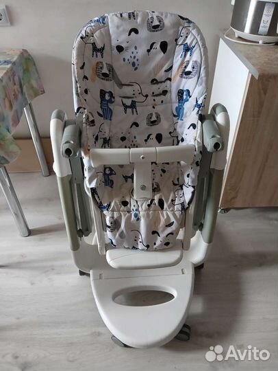 Стульчик для кормления Peg-Perego Tatamia