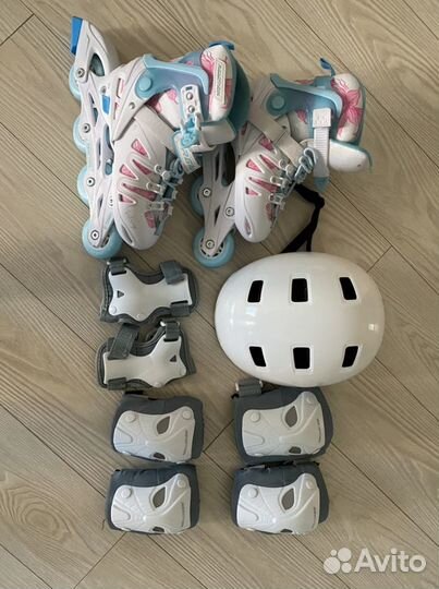Детские ролики и защита и щлем