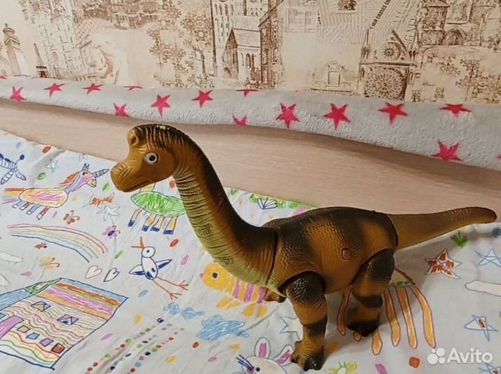 Продам интерактивную игрушку Динозавр