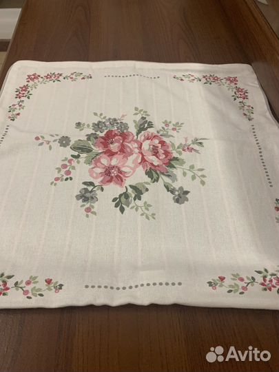Наволочка декоративная,новые