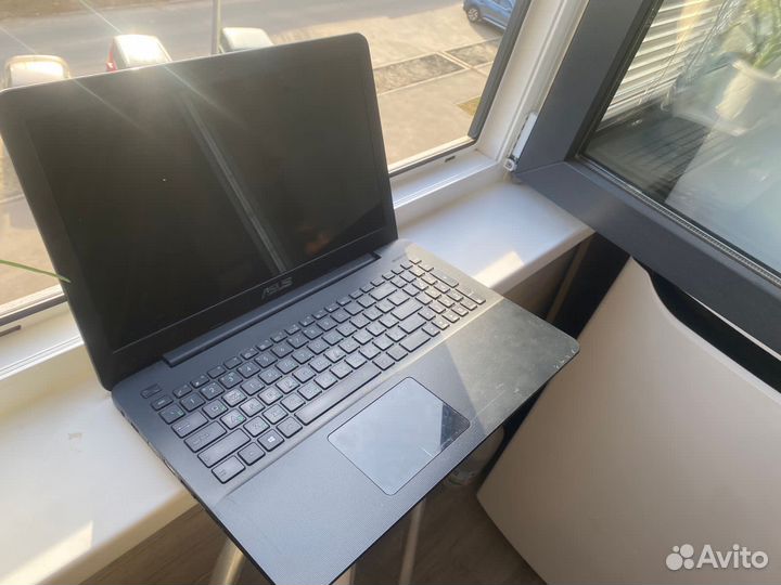 Игровой ноутбук Asus i3 + Gt920