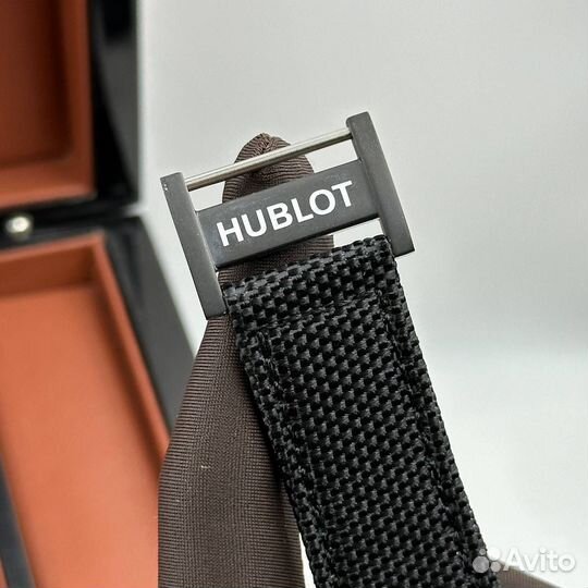 Часы hublot