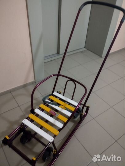 Детские санки на колесах 