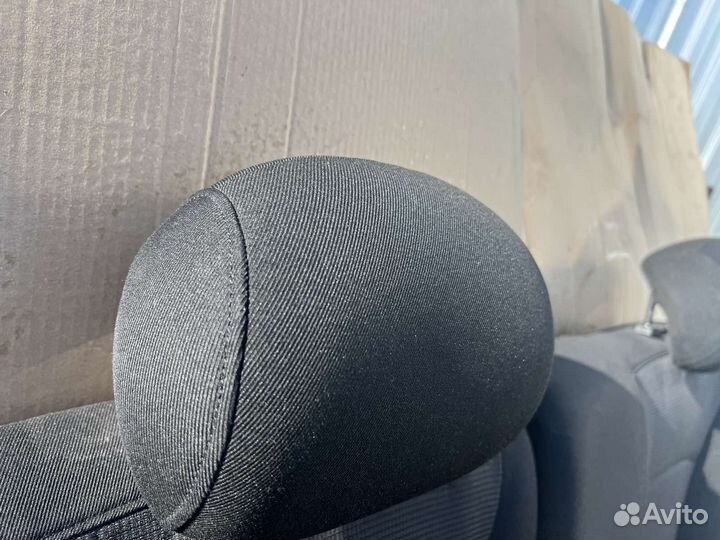 Сиденье заднее (диван) Volga Siber