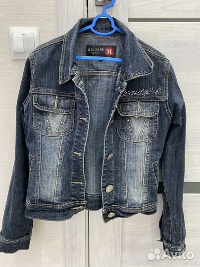 Куртка джинсовая женская б/у 40размер