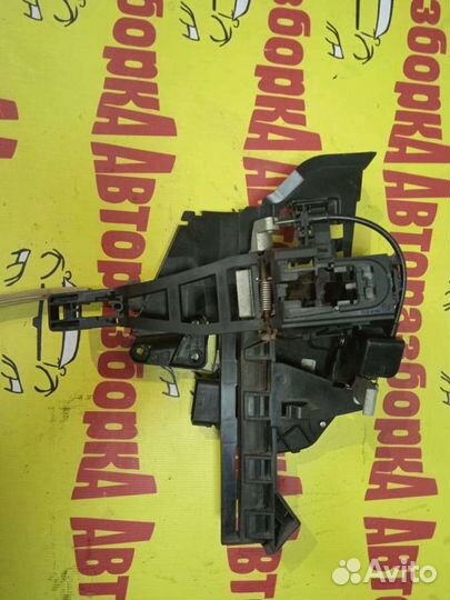 Замок двери левой передней Ford Focus