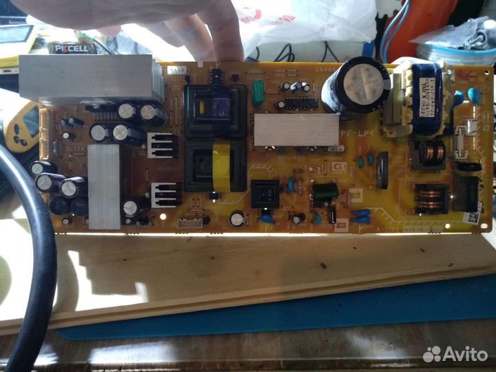 Sony KDL-32U2000