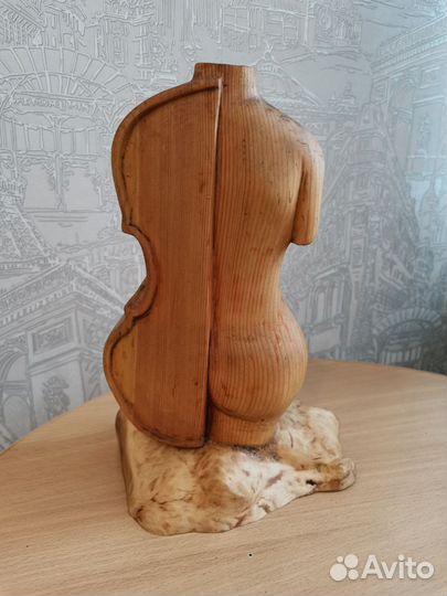 Статуэтка Фигура