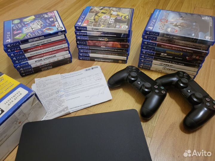 Ps4 slim. 135 игр в подарок