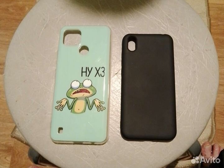 Чехлы на телефон