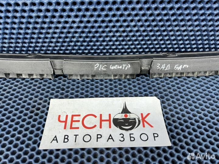 Кронштейн заднего бампера Porsche Cayenne