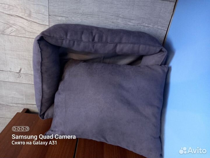 Лежанка для кошек 35*45 см