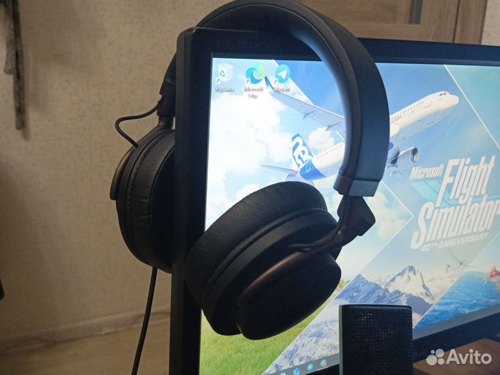 Продам комплект пк плюс переферия