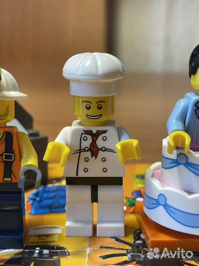 Lego minifigures