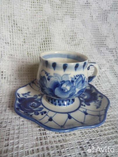 Чашка с блюдцем Гжель