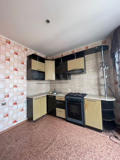2-к. квартира, 56 м², 8/10 эт.