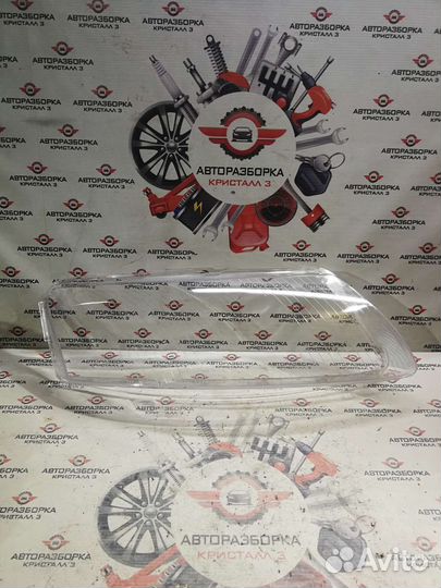 Стекло правой фары audi a6 с6