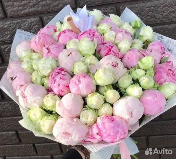 Пионы и пионовидные розы