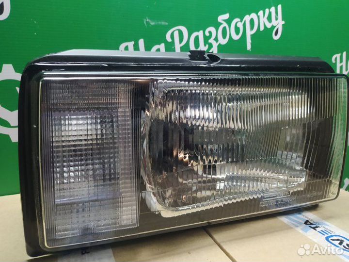 Фара передняя правая LADA (Ваз) 2105