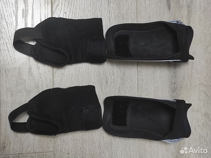 Футбольные щитки детские S