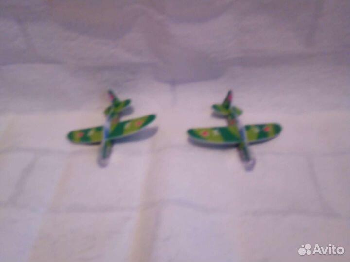 Игрушки летающие самолётики