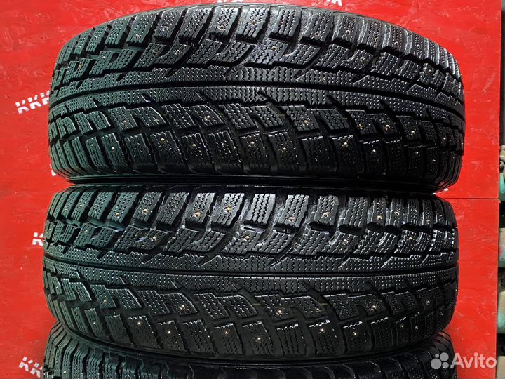 Marshal I'Zen Ice King KW21 215/60 R17