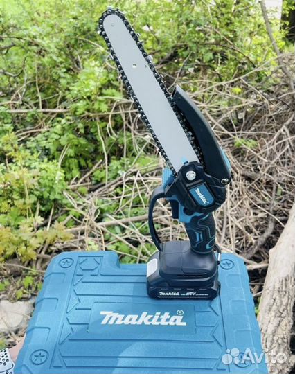 Аккумуляторная пила Makita 200mm