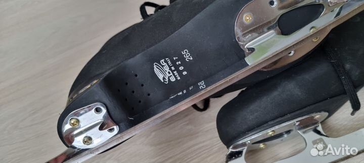 Фигурные коньки Edea Chorus 265