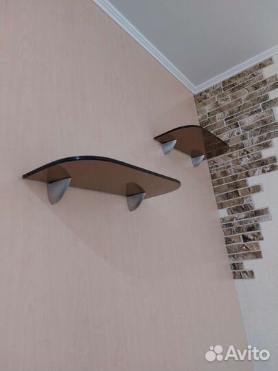 Полка настенная стеклянная