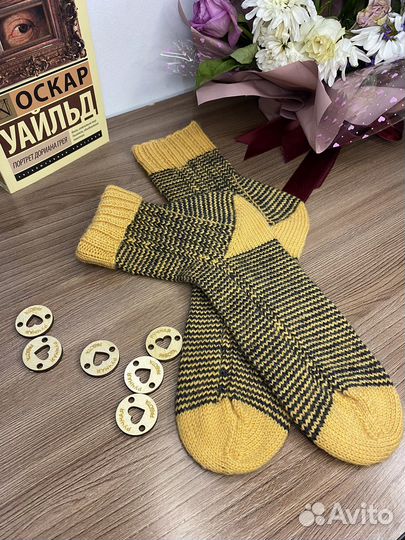 Носки ручной работы