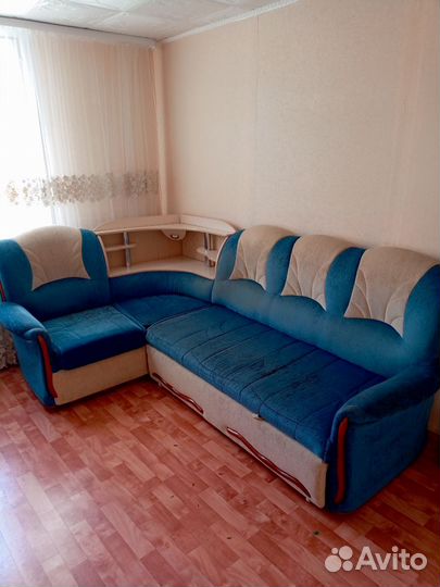 Угловой диван