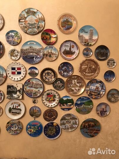 Коллекция настенных тарелок