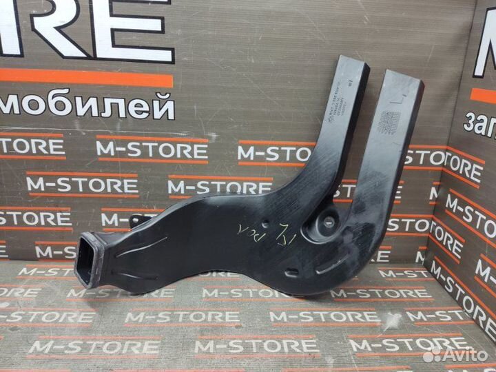 Воздуховод печки передний левый Bmw 5-Series E60